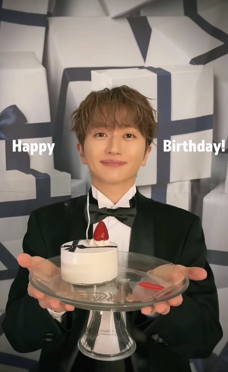 yu9302525's tweet photo. おはようございます☀
今日から10月！
Nissyの誕生日は幸せだった😊
今月は自分の誕生日だけどあまりうれしくないよ笑
今日は天気が良く気分がいいので一日頑張りましょう💋 https://t.co/VC6m7v4xBo