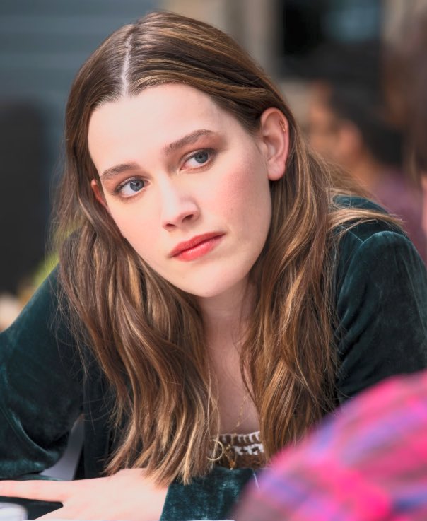 lyedene's tweet photo. Love Quinn (Victoria Pedretti) Blowjob

Request https://t.co/hjufz9R76m