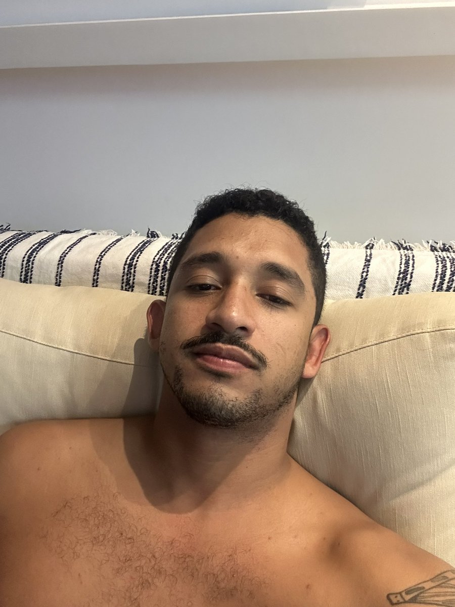 coitinhol's tweet photo. Bainho tomado, passar a noite no vinhozinho com *** https://t.co/1fOG4rKxYy