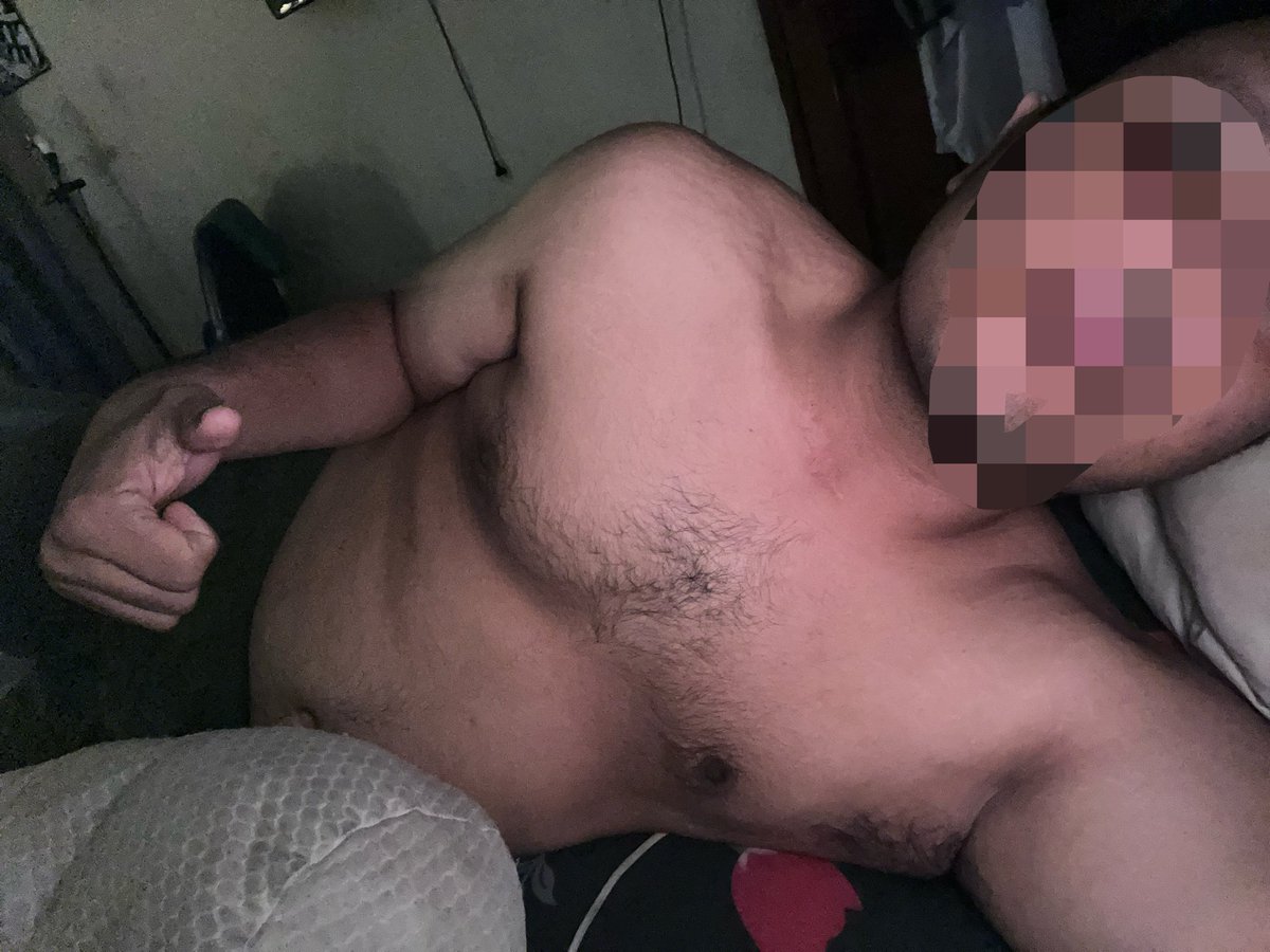 ditvalproex's tweet photo. Otw deh tapi skrng masih dad bod 🥺 https://t.co/0VCCdi76Fh