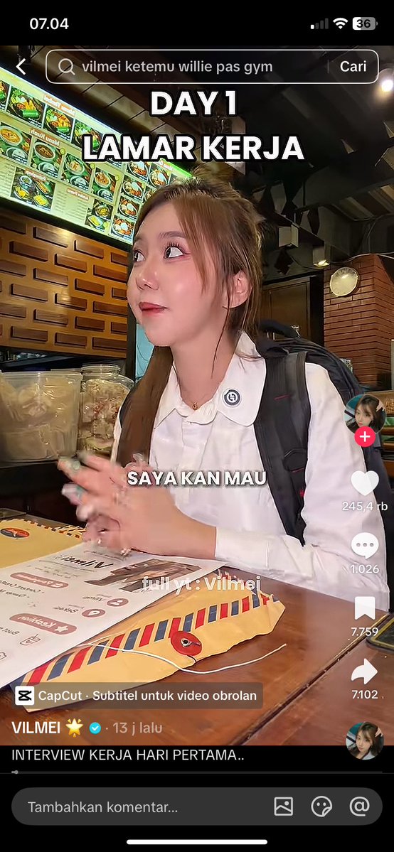 helokev's tweet photo. gua ga ngerti dah sama jalan pikiran orang kaya gini, ditengah tengah orang yang lagi susah nyari pekerjaan dia malah bikin konten kaya gini, empati lu kaga ada Vilmei, najis caper bgt, miris. https://t.co/qxM87TDo6R