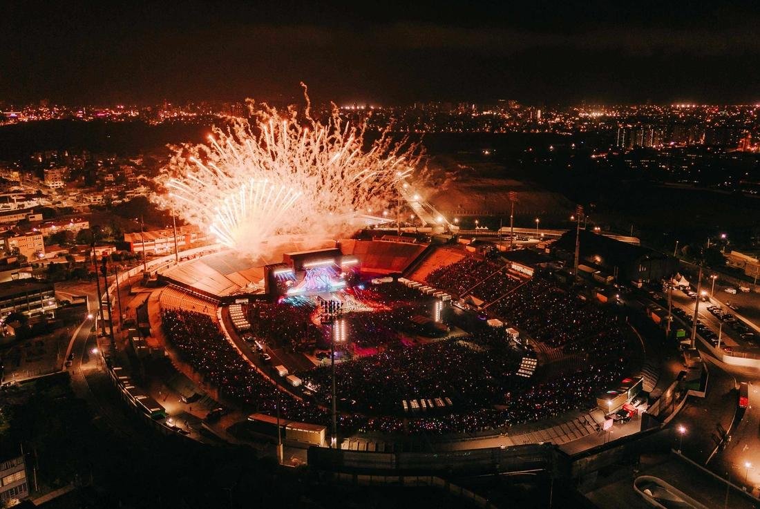 FLASHE_OFICIAL's tweet photo. Lo vivimos. Lo fotografiamos. Lo recordamos. 🇵🇪📸
Ahora queremos volver a vivirlo. 🫶

¿Listos para repetir el recuerdo? 👀
VAMOS, Perú. 🎆✨

#PeruWantsSKZBack #StrayKids #FLASHÉ #Fotografía https://t.co/7DrhQJIw5U