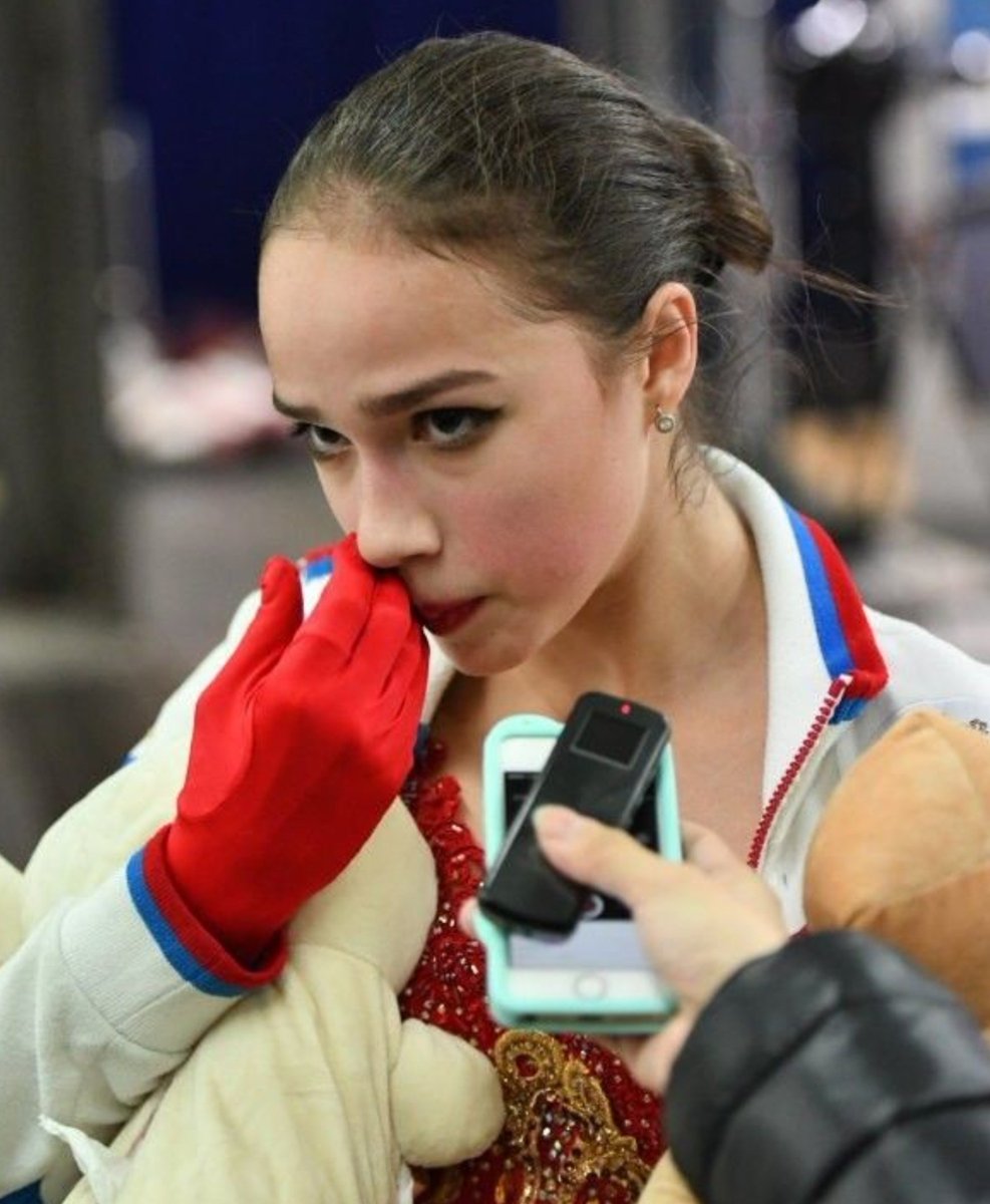 gumedzhi's tweet photo. alina's were LETHAL https://t.co/so9fFHyzux