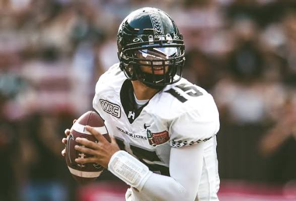 JaxonHunt111's tweet photo. After my conversation with @CoachTimmyChang @coach_kaps @UH_mpo2, I’m grateful to say that I’ve received an offer from University of Hawaii!!! @TheRidgeFBLL @nick_robins10 @ParkerBlake60 @thedevenosborne @ParkerMorrill 

#FindAWay #AFTS https://t.co/oIXGi6uoxF