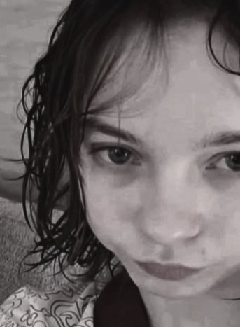 LizzClair_'s tweet photo. — acabei de tomar banho, tô parecendo um Shitzu 💔 https://t.co/4VaWuc7kMG