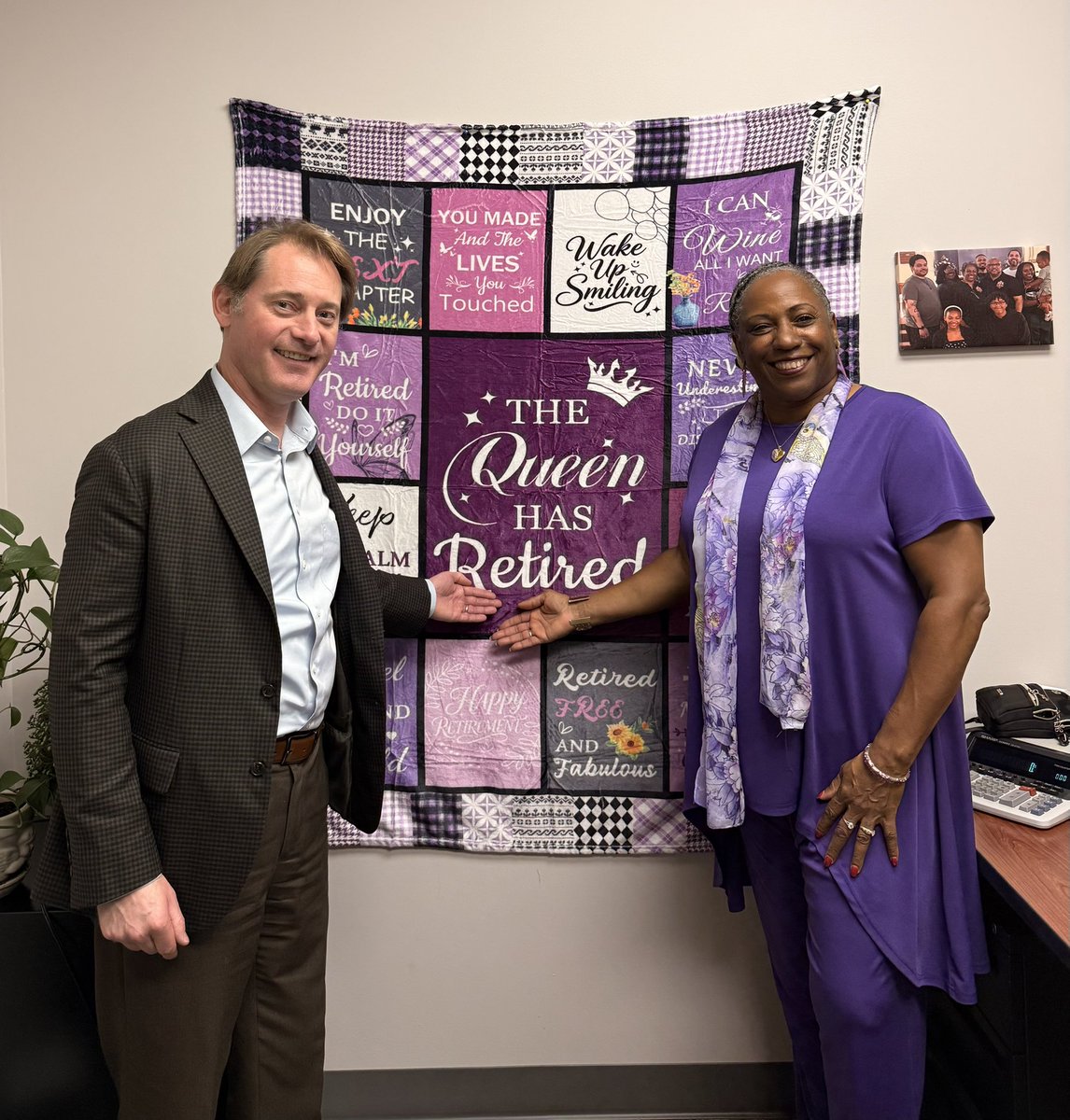 KYSecState's tweet photo. Thank you Vonita for 21 years of loyal service to the @KYSecState Office, and congratulations on your retirement. https://t.co/4hU4oUumBm