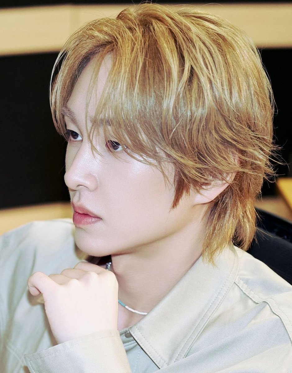 chikaaa's tweet photo. That nose aaaarrgghhh 😩😍
One chance, please 🥹🤲 https://t.co/VUG1SfIiYE
