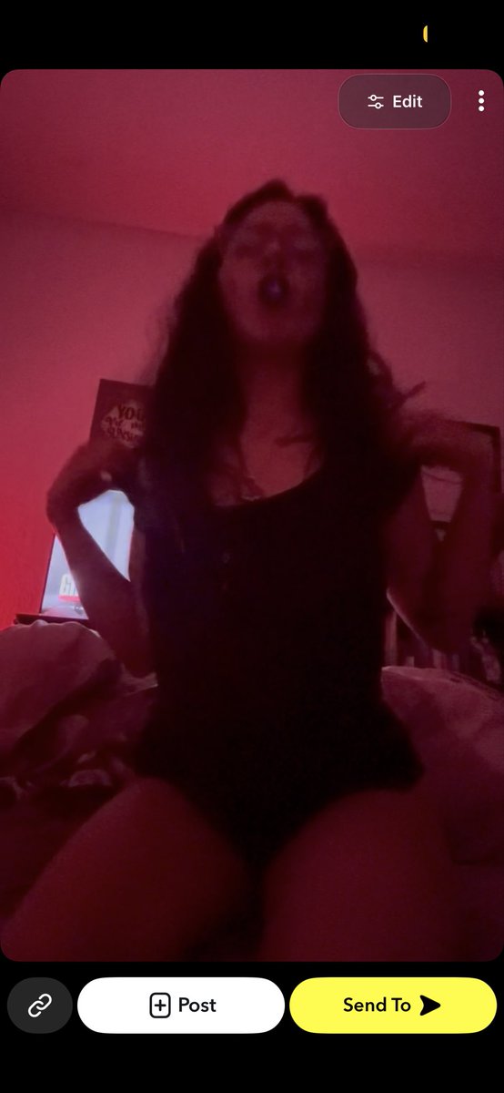 BreeBreez9's tweet photo. Full video ⛓️‍💥🍒🌶️ Check it out. #submissive #petite 

https://t.co/ME5n77dQ57 https://t.co/271KrjcCRJ