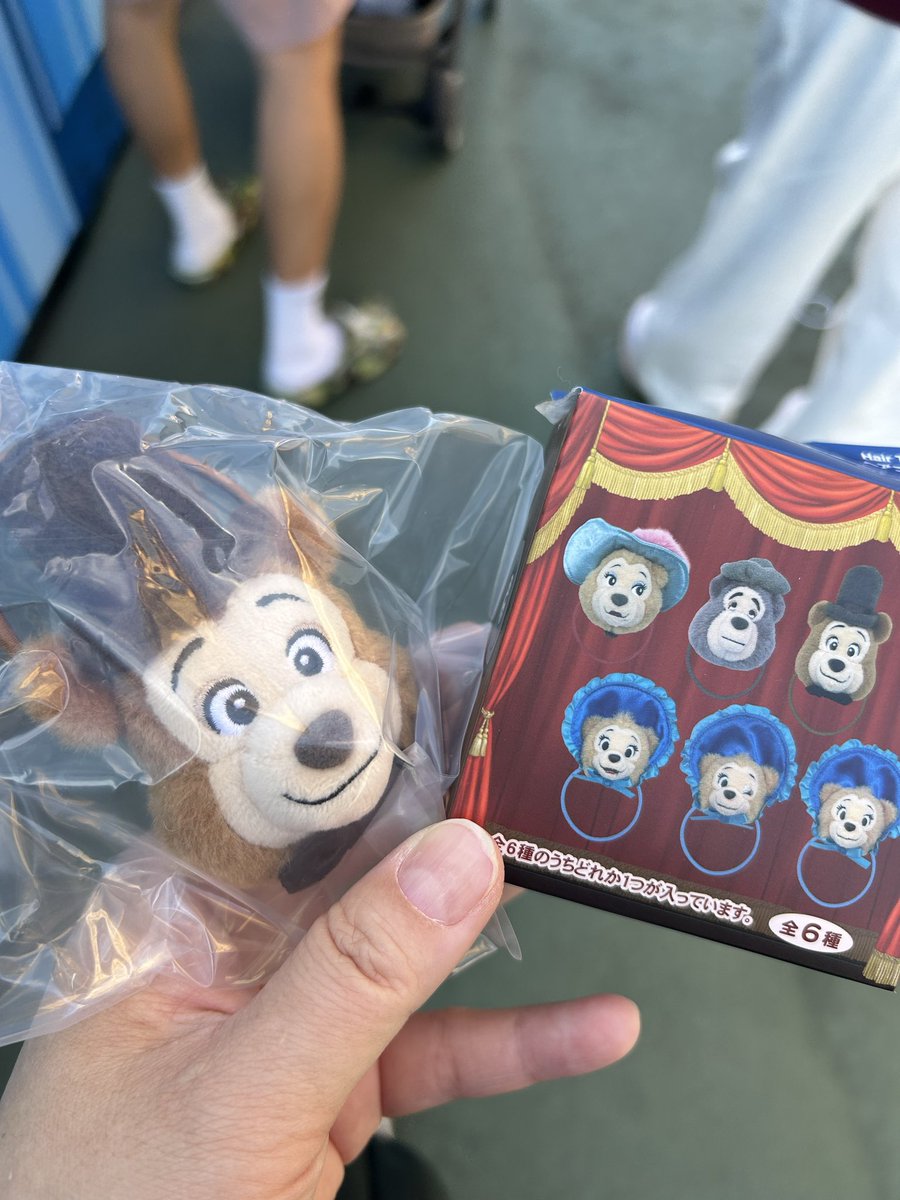 knee0408's tweet photo. 【交換】
東京ディズニーリゾート
ヘアゴム カントリーベアシアター カンベア

【譲】 ヘンリー 
【求】 バブルス バニー ビューラ

現在舞浜内におります🫧
お気軽にお声がけください！

後日郵送も可能です♡
#tdr_trade #tdr__trade https://t.co/H81tOhA4Xm