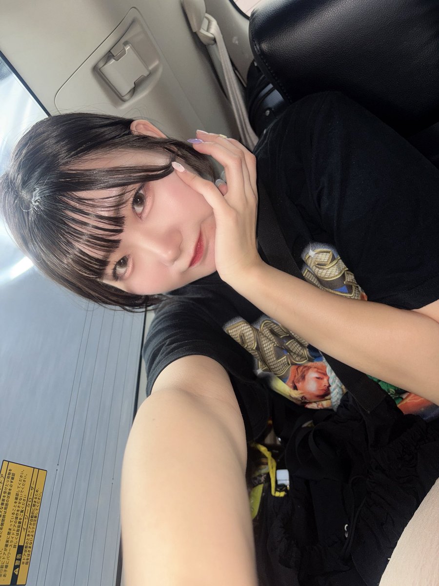 SIU_RED_i's tweet photo. おはよ！ https://t.co/7UIi7e56bE