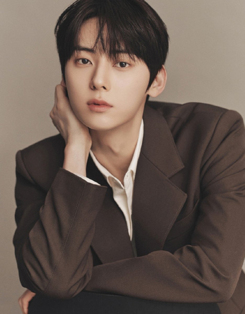daheeverse's tweet photo. #KIMHYEYOON &amp; #HWANGHMINHYUN reportedly to lead tvN romance drama <Iseop's Romance>

It depicts the chaotic romance between a chaebol heir who's perfect in every way except for romance &amp; a perfectionist woman who's known as the company's secret weapon.

https://t.co/y91k0cW2go https://t.co/gsXv7zSuIv