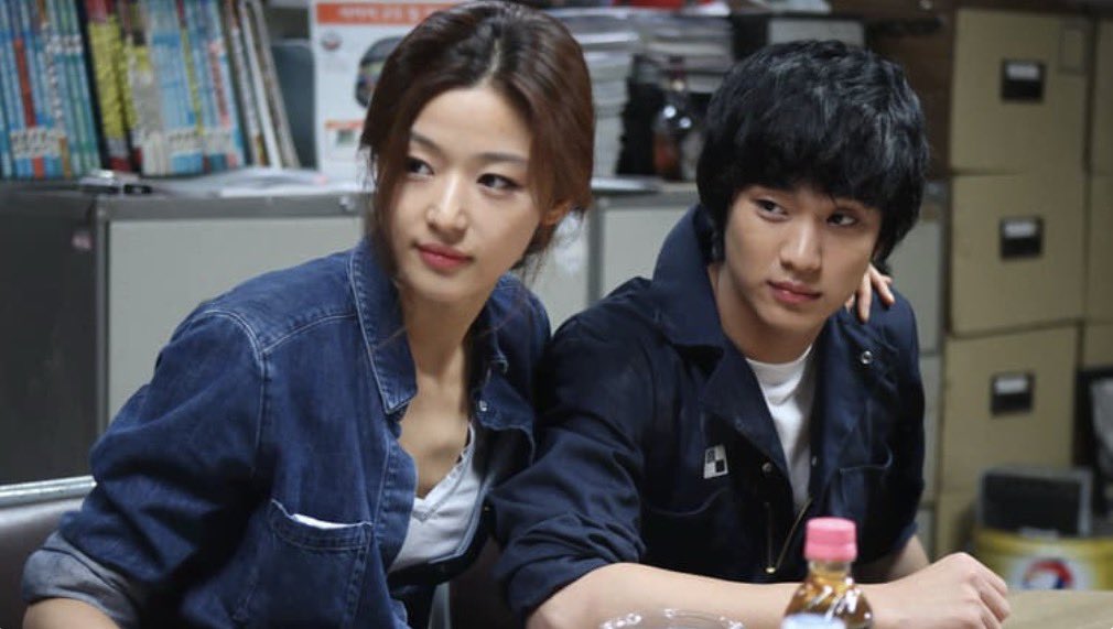godzilla_gori's tweet photo. 2026.10.1.Thu

✳️U-NEXT『10人の泥棒たち』
2012年の韓国🇰🇷映画➡️男女10人の窃盗団チームが世界に一つしかない幻のダイヤモンド「太陽の涙」奪取に挑むサスペンスアクション。

久々に手に汗💦握るアクションシーンの連続で⭕️→好きな女優・男優が出てて大満足でした👏

#10人の泥棒たち♦️ https://t.co/IhzUPsT5jN