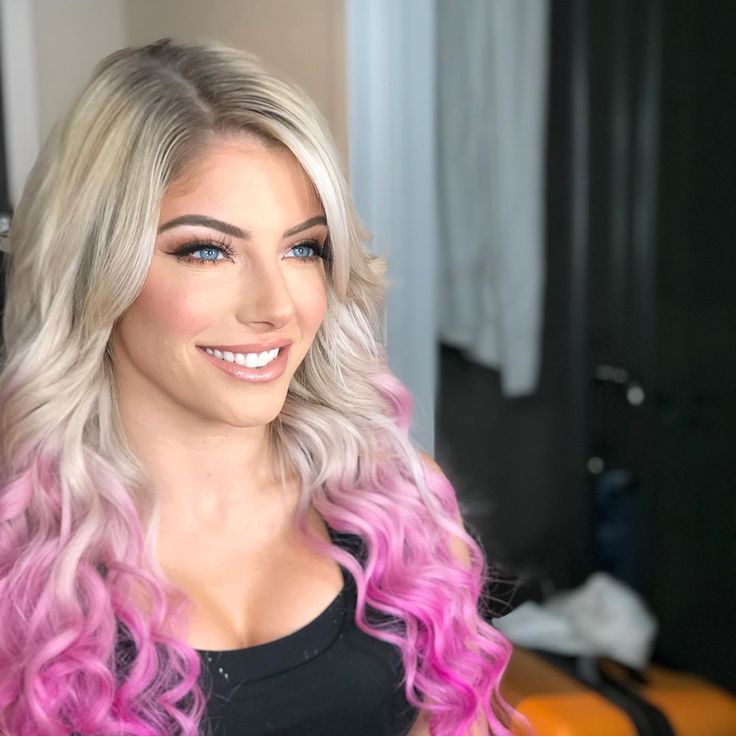 ToothpickVega's tweet photo. #WCW always goes to my stunning angel of a wife @missblondevega the only woman worthy of stealing my heart. I love you so much Lexi. ❤️ https://t.co/d5tlhPqd1D