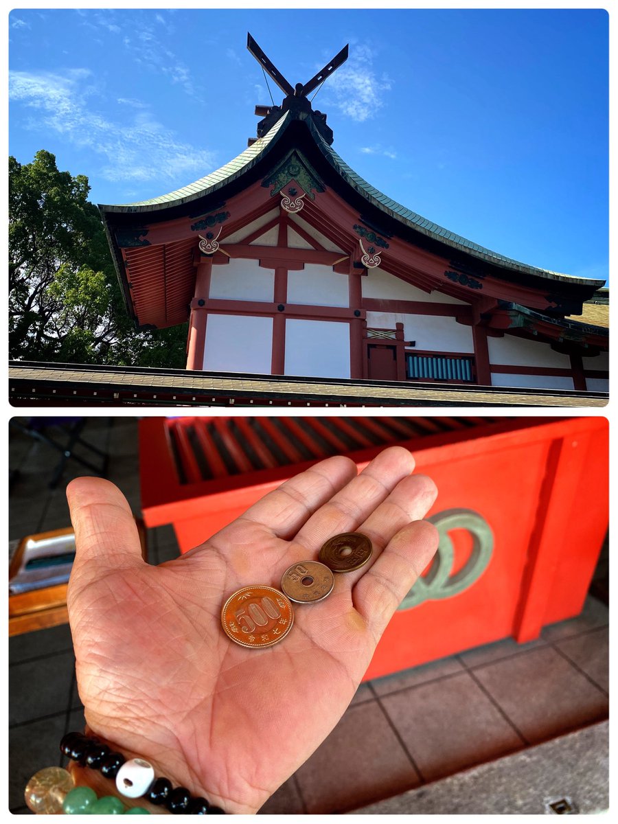 musashi1219's tweet photo. 【一日詣り】世界平和、無病息災、家内安全、商売繁盛。10月は気持ちの良い秋空からのスタートとなりました。今月もよろしくお願いします。 #呉 #一日詣り #亀山神社 #氏神様にご挨拶 #GOGOGO https://t.co/Rvb2r16WGP