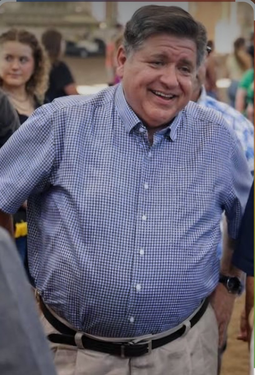 Chicago1Ray's tweet photo. Christian Maxwell (R) won her primary with (65%) in (IL-01) which is (+18)- D Bc she's not afraid to take on Pritzker 

Pritzker was caught on a wiretap saying that former (S.o.S) Jesse White (D) who BTW is black served (24) yrs was the least offensive African American candidate to appoint to Obama's Senate seat

Pritzker had black staffers who actually quit over his racial comments

" We've been losing population, and the only reason we may have gained some is bc of the illegal immigration, IL was in better shape b4 Pritzker " 

https://t.co/dUkHhopNdC