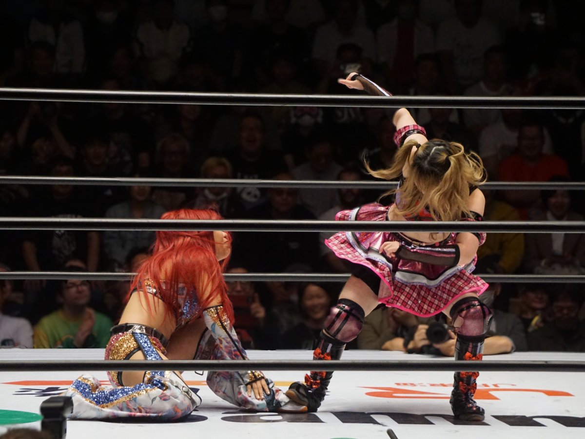ta96_zacky's tweet photo. #STARDOM
2026.09.29 後楽園ホール

遅ればせながら葉月さんお誕生日おめでとうございます🎉
誕生日にブーイング受けて、足���まれまくる人は初めて見ました😅

#葉月
#コグマ
#古沢稀杏
#梨杏 https://t.co/NoEK1c1tBQ