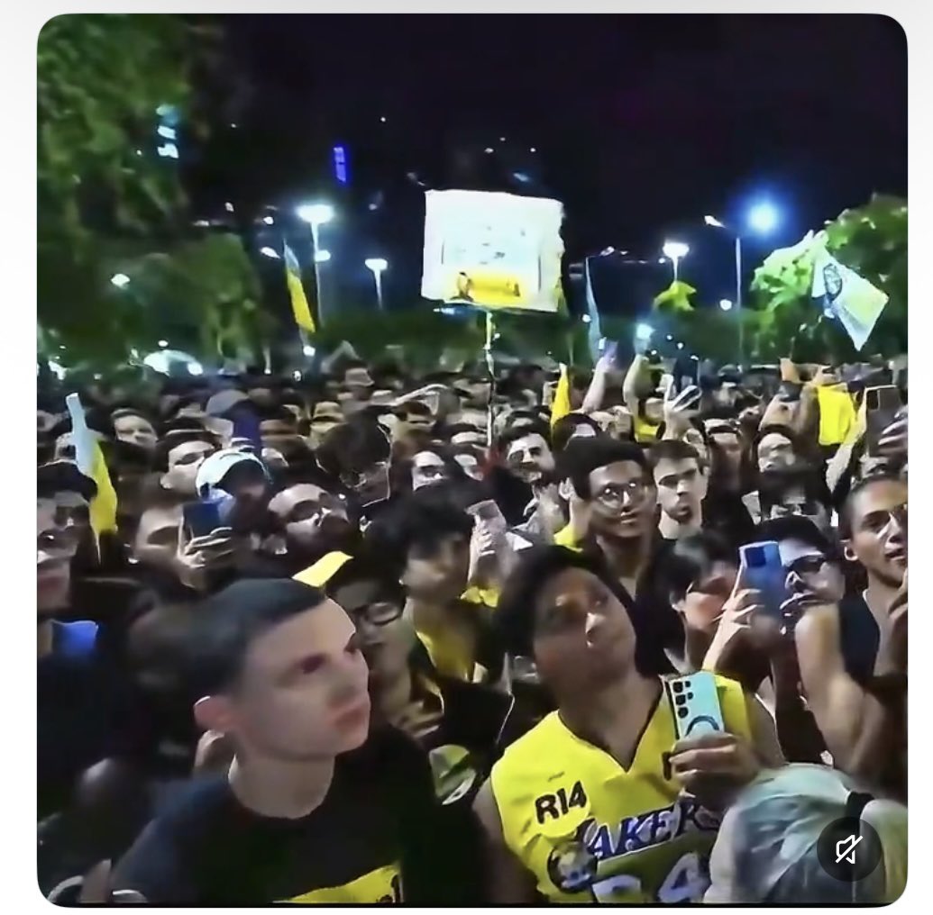 euvitorrosa's tweet photo. @_yoh13 Por acaso seu marido é um destes que estão não foto ? https://t.co/fQ5iN951ng