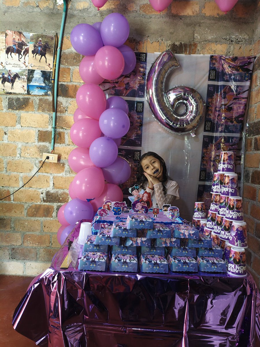 felipe_ort71063's tweet photo. ¡Feliz Cumpleaños Número 6 en esta Fecha Tan Importante 29/09/2026, Mi Princesa Hermosa Madelyn Samanta Ortega Quinayas ! 🥳🎂🎉🎁 Hoy es un día sumamente especial porque cumples 6 añitos de vida, y mi corazón no cabe en el pecho de tanta felicidad, orgullo y amor por ti mi bebé https://t.co/C8iW6FKJS4