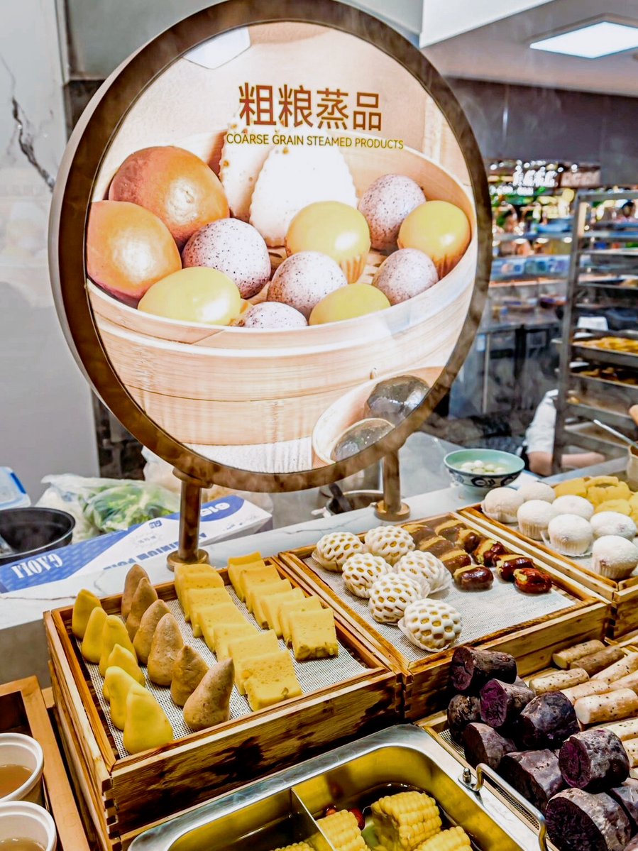 rionald173's tweet photo. The delicious coarse glutinous rice made by Cai is really a hidden gem in the street! https://t.co/hyeCWk4l5l