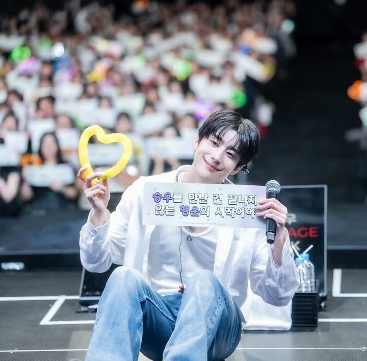 SeungWooWooSeok's tweet photo. 𝐁𝐀𝐍𝐆𝐊𝐎𝐊
📅 2026. 12. 19 (SAT)
📍 Phenix Grand Ballroom
ใครไปไม่ถูก ฮอลนี้คือฮอลที่ซึงอูเคยจัดงานเมื่อปีที่แล้วนะคะ อยู่แถวประน้ำตูน้ำเป็นฮอลราบอยู่ชั้น5 อลิซไทยทุกคนต้องได้ไปหาวิคตันแน่นอ��ค่าาา 💙💛 #2026_VICTON_CONCERT
#10_NOW #VICTON #빅톤 https://t.co/j3TPIrSsdM