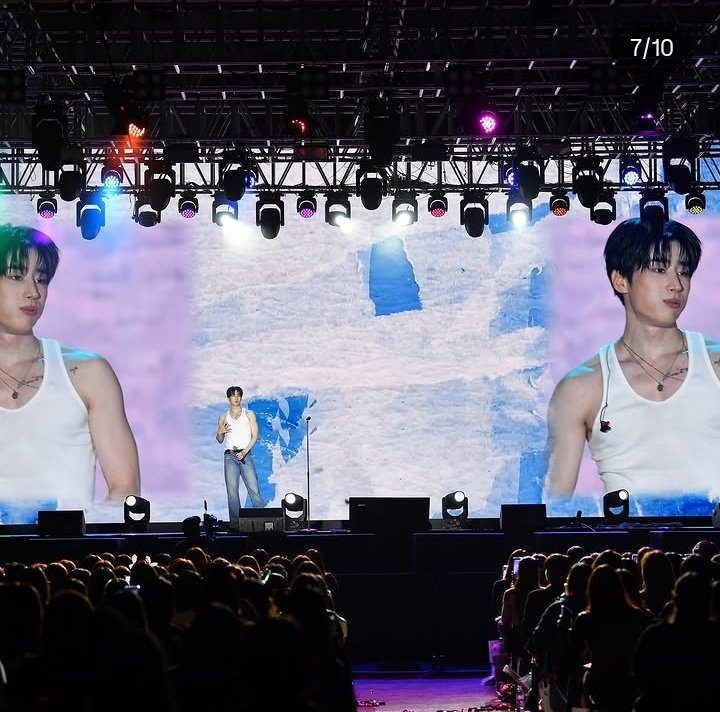 SeungWooWooSeok's tweet photo. 𝐁𝐀𝐍𝐆𝐊𝐎𝐊
📅 2026. 12. 19 (SAT)
📍 Phenix Grand Ballroom
ใครไปไม่ถูก ฮอลนี้คือฮอลที่ซึงอูเคยจัดงานเมื่อปีที่แล้วนะคะ อยู่แถวประน้ำตูน้ำเป็นฮอลราบอยู่ชั้น5 อลิซไทยทุกคนต้องได้ไปหาวิคตันแน่นอ��ค่าาา 💙💛 #2026_VICTON_CONCERT
#10_NOW #VICTON #빅톤 https://t.co/j3TPIrSsdM
