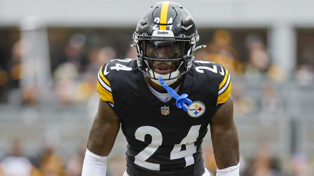 SleeperNFL's tweet photo. BREAKING - The Steelers are finalizing a deal to send CB Joey Porter Jr. to the Cowboys, per @TomPelissero https://t.co/0UQSMCJ62w