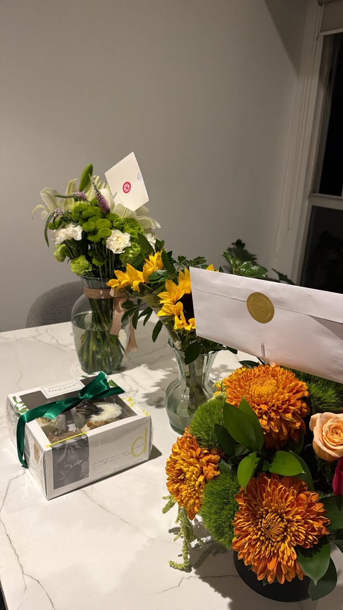 lupitabm46's tweet photo. Qué bonito saber que sí le gustaron las flores 🥹 Lo hicimos con muchísimo cariño y de todo corazón.
@jacksssbaby @kimfan1209 @sosleny04 @salgad89030 @_lupm03 

#lamansiónvip https://t.co/a6s1CJapS5