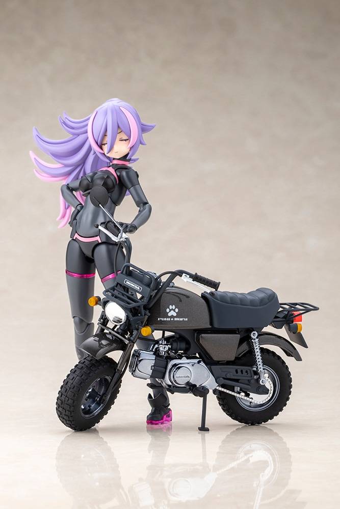 Nin_Nin_Game's tweet photo. Lang is hitting the road! 🏍️💗

The Megami Device × Honda collaboration pairs PUNI☆MOFU Lang with the 1/12 Honda Z50J Gorilla ’78 model kit!
Pre-order now 👉 https://t.co/Wrzdy9WiKB

#MegamiDevice #PUNIMOFU #Lang #Honda #Gorilla78 #Kotobukiya #Aoshima https://t.co/Q33VuHARpK