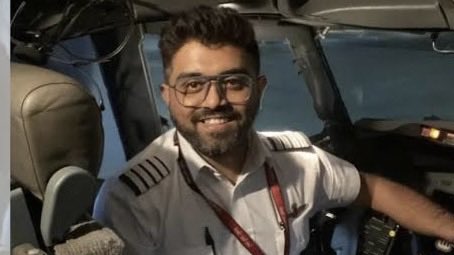 RSSorg's tweet photo. Salute to Captain Smit Machchhar for his exceptional courage. His actions went beyond the call of duty, helping protect 170+ lives. He is a real HERO and the entire country is proud of him for his bravery and timely action. Wishing him speedy and total recovery. 

Sunil Ambekar
Akhil Bharatiya Prachar Pramukh , RSS