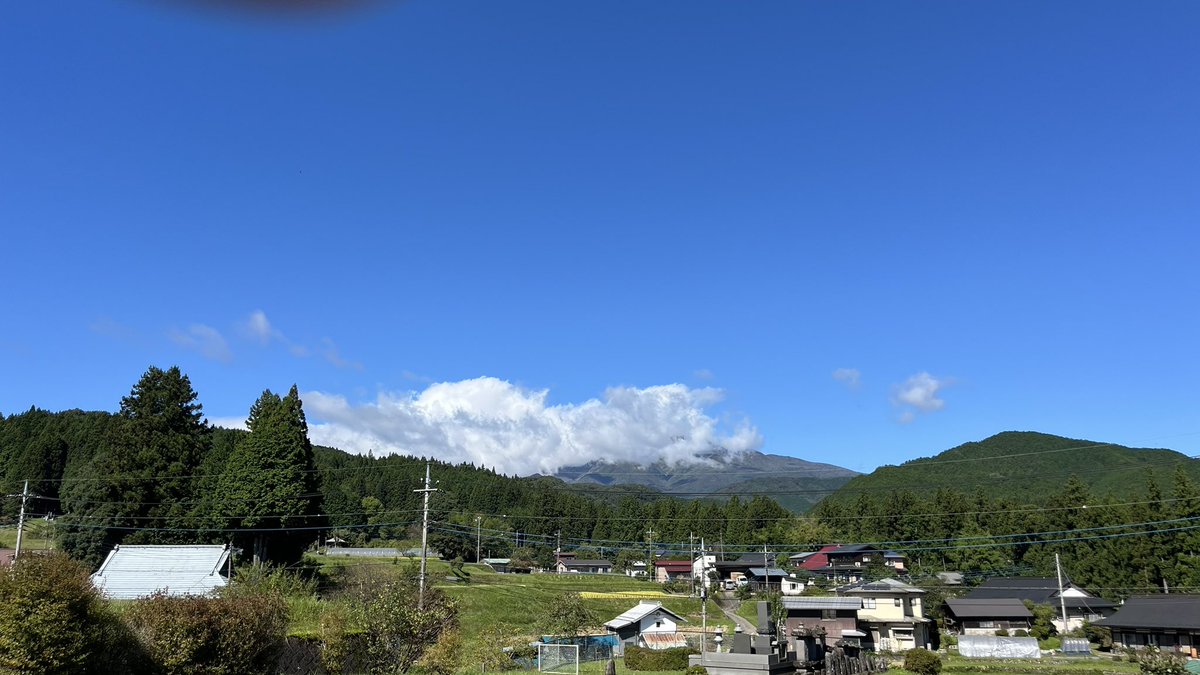 VitusZX1's tweet photo. いや〜久しぶりに晴れたね〜 https://t.co/h6d808kZHo