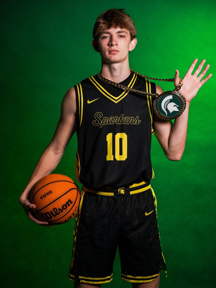mtnbrookhoops's tweet photo. ⚔️ 2026-2027 Mountain Brook Basketball Roster

#MBFamily #GSG #SpartanNation https://t.co/O7wcrG8Xgv