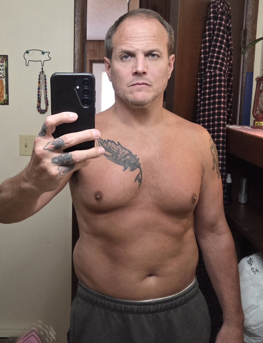 Anthonylongplum's tweet photo. When I was on here a couple years ago I thought there was groups? Anyway I'm looking for a woman to talk https://t.co/RR6BJ04Nal a Gemini so I listen and respond intelligently..I'm in South Central Missouri .

#singlemissouri https://t.co/vOMYnHR9dB