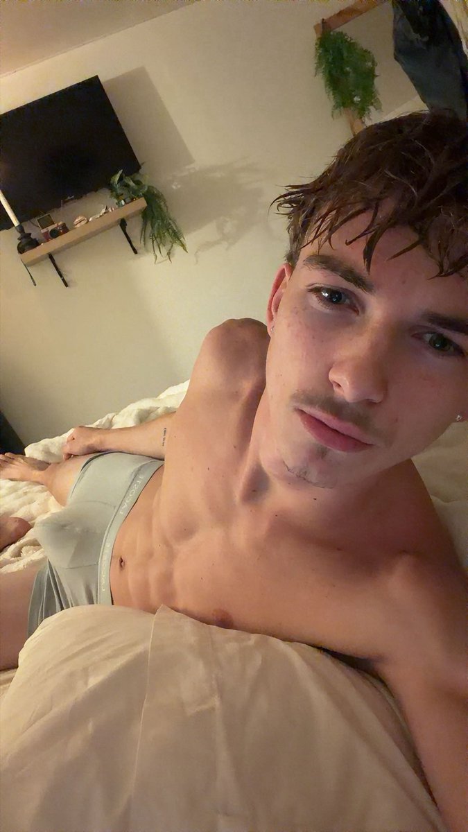 tysonblltt's tweet photo. Tu veux me voir ce matin.. c’est juste ici : https://t.co/HTkSLfUDjs 🔞💦

Seul,collab,perso,..

J’attends ton dm sur le lien !…
1 reposte = 1 🎁 https://t.co/LGZu5mnKJn