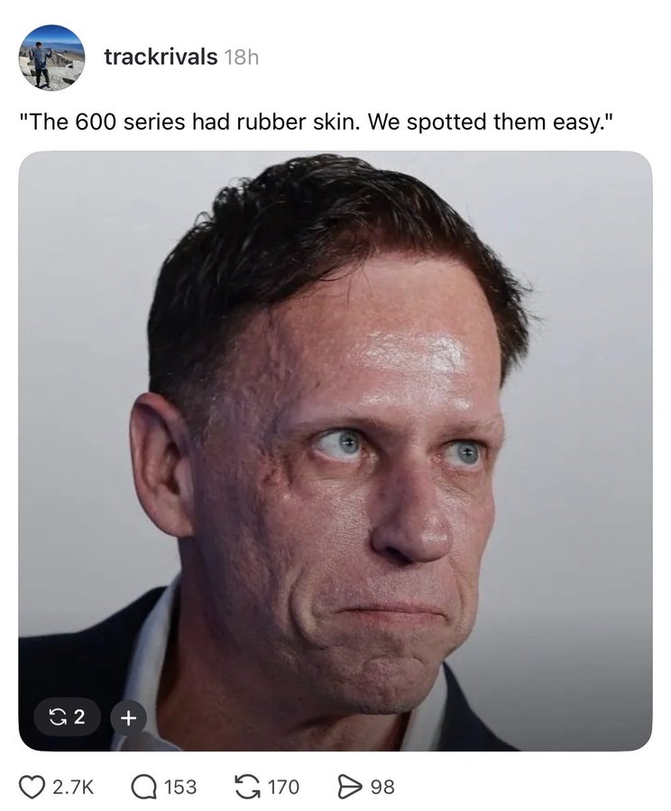 DarnelSugarfoo's tweet photo. You will never convince me that this fucker is fully human. https://t.co/EtGCr06XBZ