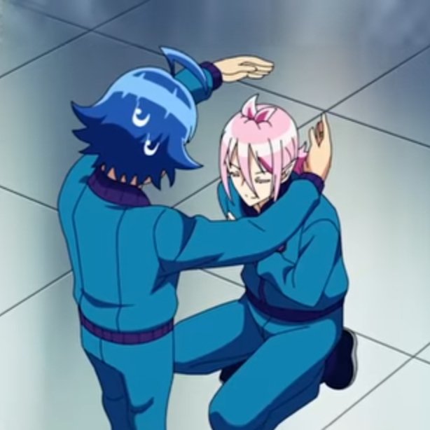 earlnoire's tweet photo. Demon husbands are too tall so they need to kneel to worship their human wife. https://t.co/5kW2NtZi5v