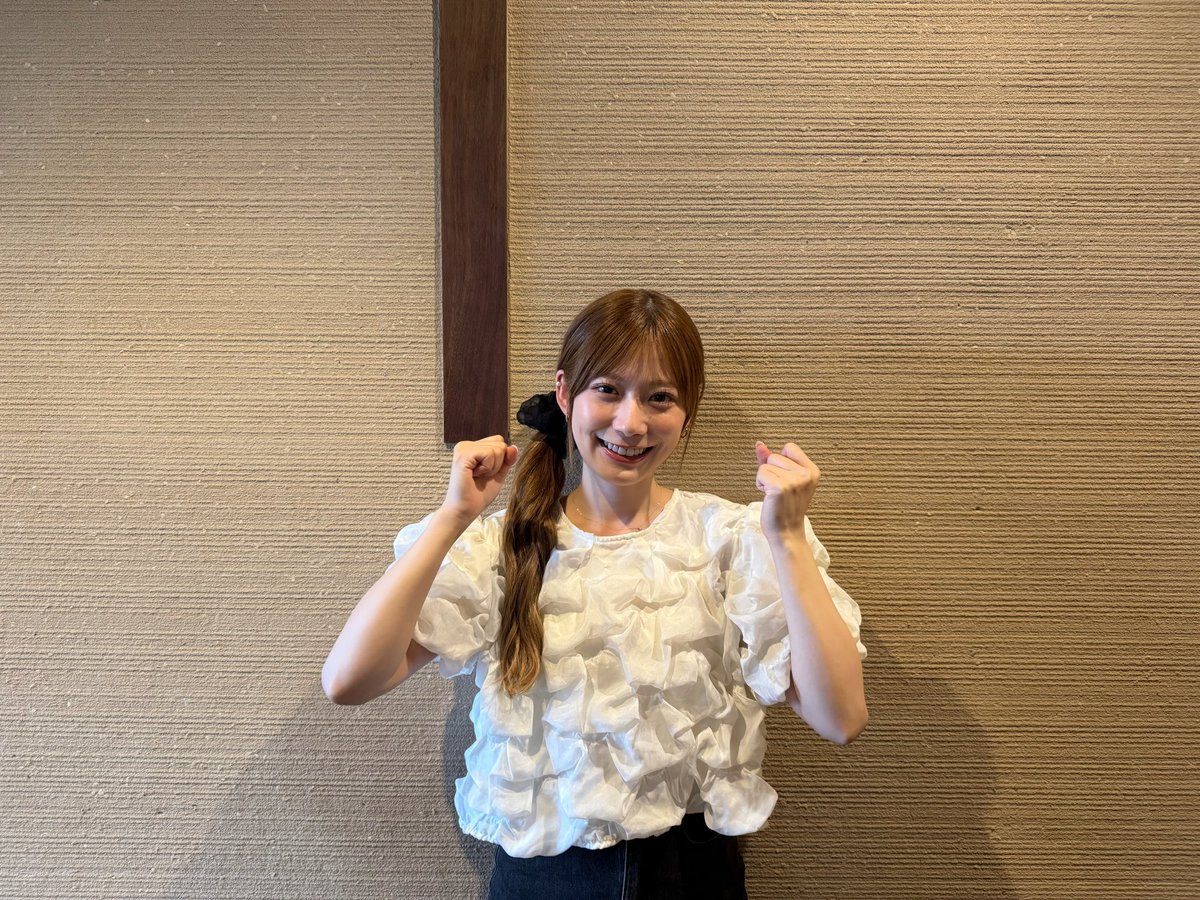 higashimura_mg's tweet photo. ＼本日22時 #めいラジ #10 配信❣️／

本日10月10日(土)22:00〜
『東村芽依のまったりサタデーナイト』
ぜひ、ご視聴ください🎀

https://t.co/UNnApc6DFe

#TOKYOFM #東村芽依 https://t.co/8fAwp8lKZR