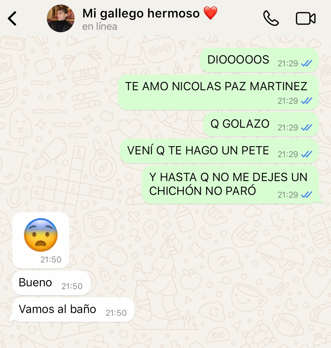 Kaiciitoo's tweet photo. Fake Chat BarcoPaz – Lo que Colo le dijo a Nico después del gol https://t.co/COi9Lh4Ywn