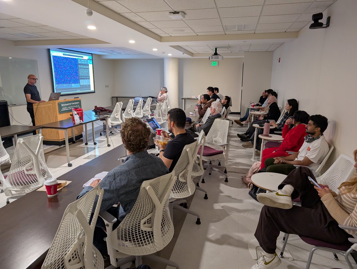 BinghamtonCoCo's tweet photo. Photos from Jeffrey's CoCo seminar https://t.co/wX9Uvq5Gq2