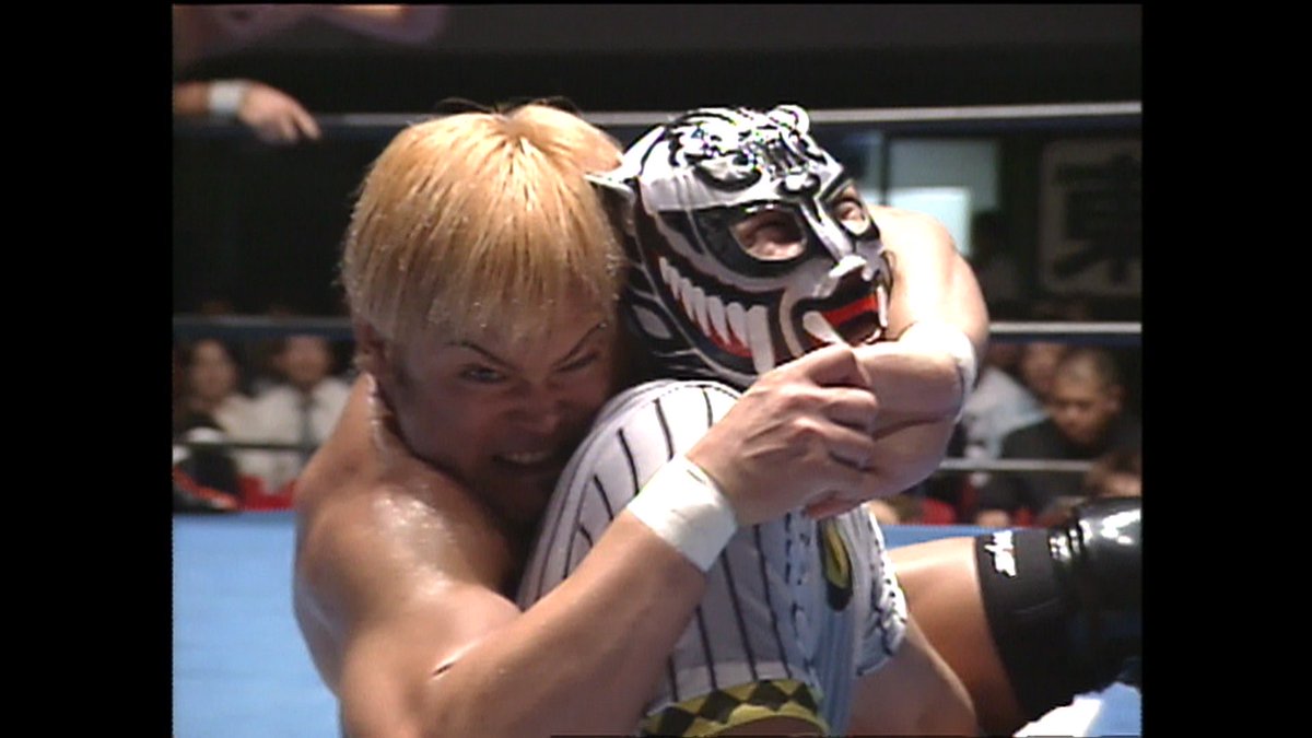 alljapan_pw's tweet photo. 【本日20時配信 🎥】 
         
全日本プロレスバトルライブラリー          

今週の #AJBL は…    

2003年10月10日 大阪・大阪府立体育会館第2競技場
ROAD TO RE-BIRTH×RE-VERSE開幕戦 
小島聡/Hi69/タイガースマスク VS 渕正信/カズ・ハヤシ/えべっさん

配信をお楽しみに‼️

📷https://t.co/HhbxMKpl1o

#ajpw #ajpwtv #GAORA