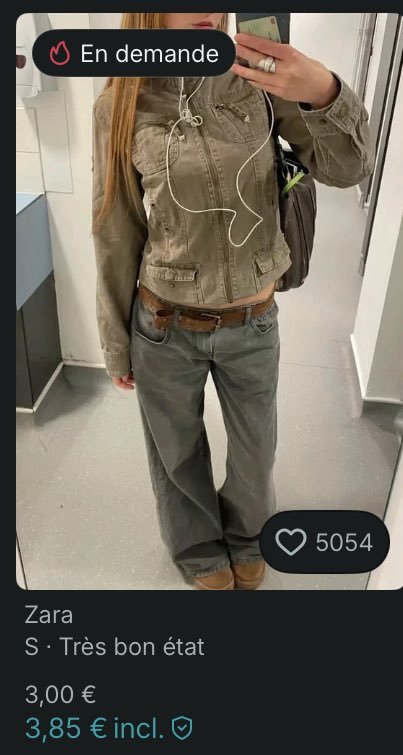 EzeyLegrand's tweet photo. 5k likes et personne n'a osé acheter ? 
Vous êtes méchant https://t.co/CWYK0k3mo9