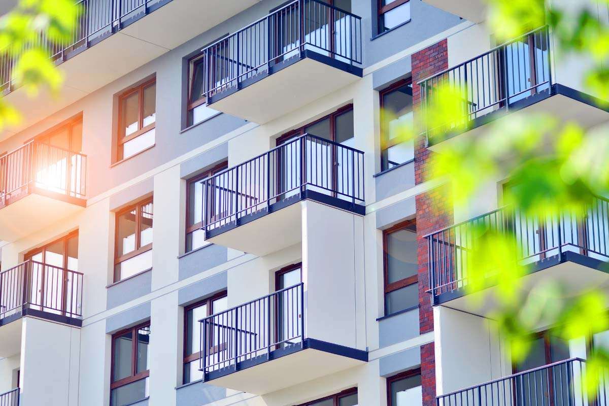 propmodo's tweet photo. As multifamily portfolios grow increasingly complex, fragmented systems and disconnected workflows can drive up costs, slow decision-making, and create operational inefficiencies. This webinar explores how centralizing property management can help multifamily owners and operators streamline operations, reduce overhead, and improve portfolio-wide visibility. From consolidating teams and standardizing processes to leveraging technology and data for smarter decisions, discover how leading operators are building leaner, more connected management models that support scalability, enhance performance, and deliver greater value across their portfolios.

https://t.co/BJMGYheLQQ