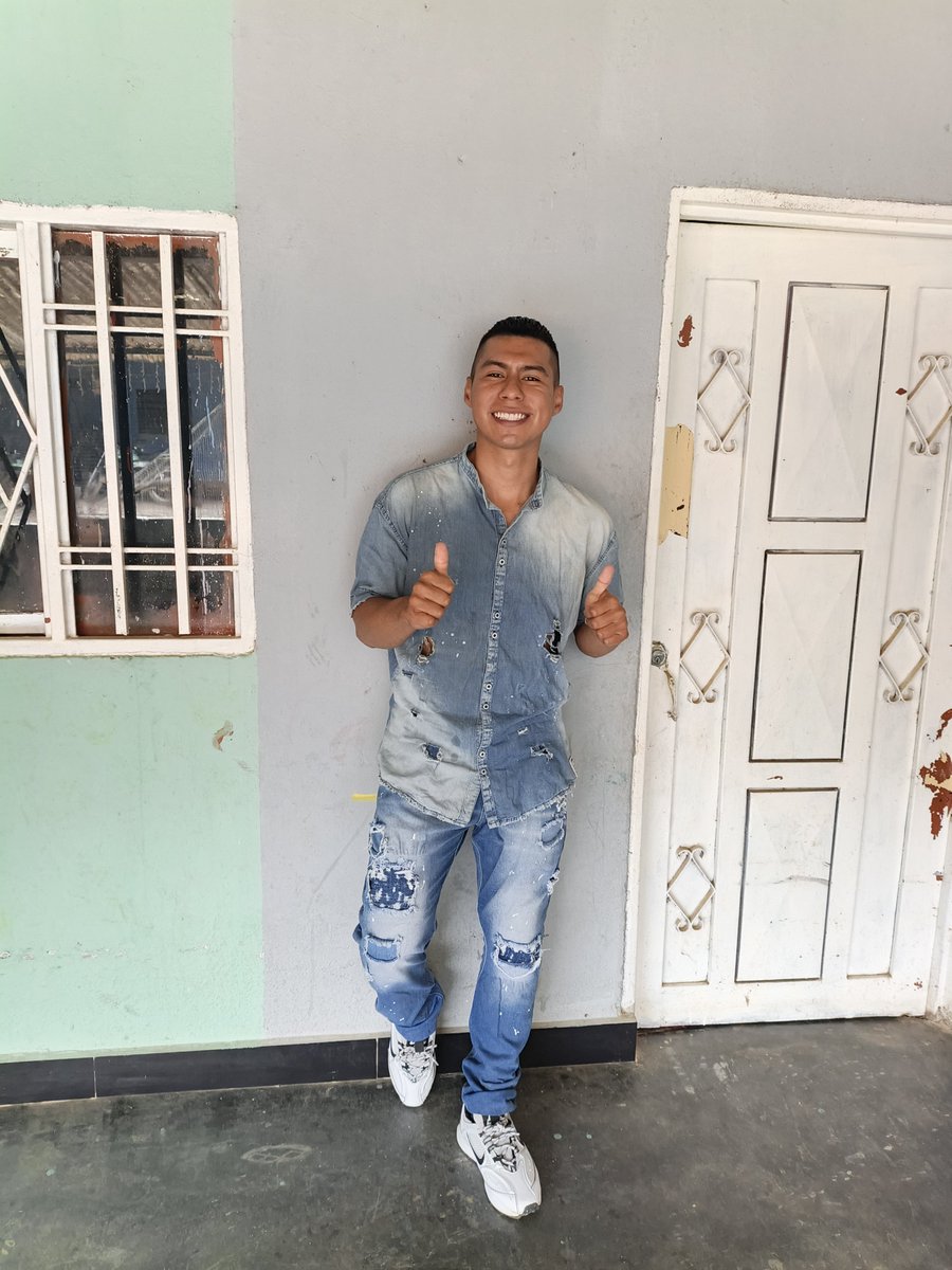 felipe_ort71063's tweet photo. Dejé Mi Tierra Argelia, Cauca para Trabajar por Muchos Sueños que Tengo 🙏🏻 con la Bendición de Dios Tarde o Temprano se que los Voy a Lograr 🙏🏻 Cada día doy lo Mejor de mi 💪🏻 Dios mío ayúdame cada Día, nunca me dejes sólo que sin tí no puedo 🙏🏻 gracias todos mis Familiares Amig@s https://t.co/BWpsTfn5vo