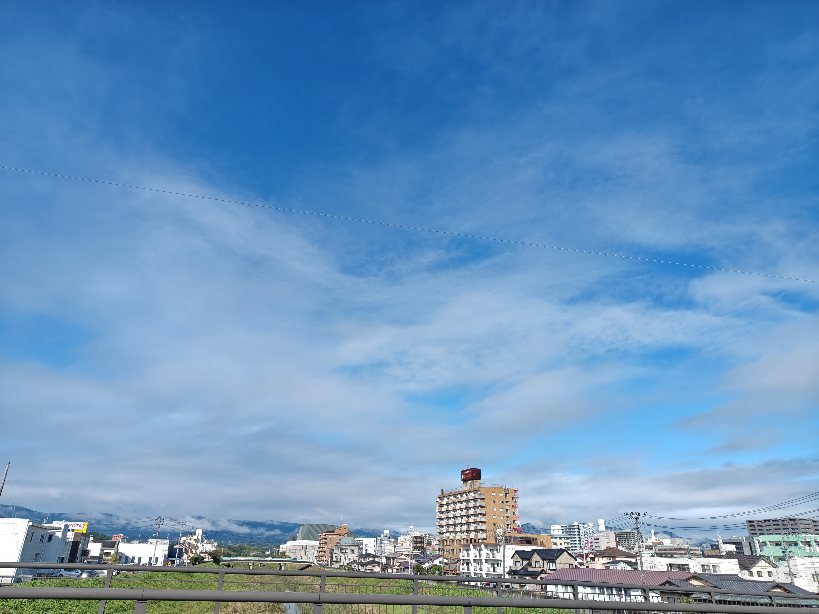 kanbee_one's tweet photo. おはようございます
晴れ☀️気温26℃のいわき
雨上がり🌂
2026.10.1 大吉日
神無月10月スタートです
今月も頑張ってまいりましょう https://t.co/DUMAFjxDSb