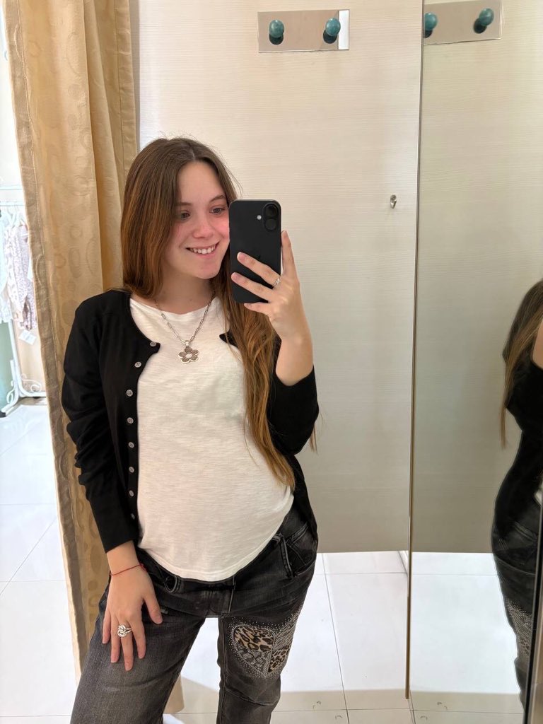 muffinshailey's tweet photo. Got called fat and ugly today… ouch 😓 https://t.co/2rFkeZehsl