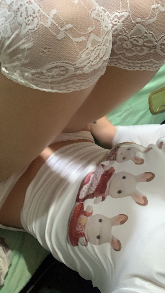 LaurAauaaaa's tweet photo. mensagens liberadas mandem foto da pica 

#PINTOAWARDS 
#BUNDAAWARDSㅤ 
#XOTAAWARDSㅤ 
#PEITOSWARDSㅤ 
#menage 
#TROCONUDSㅤ https://t.co/DdwKwQHQv8