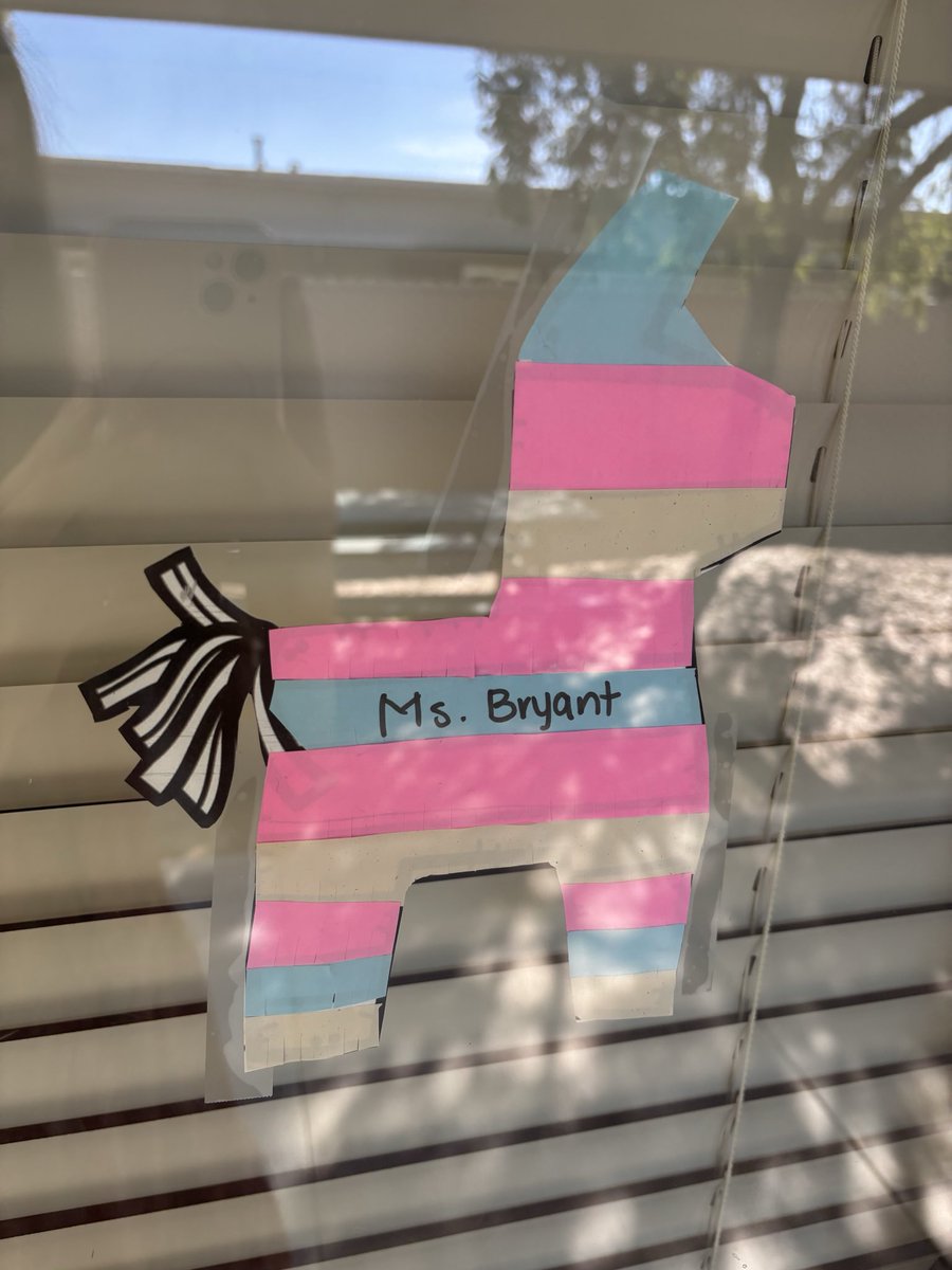 zoerosebryant's tweet photo. anyways no matter how much they hate i’m happy as hell because of and not in spite of being trans and loved and supported in every aspect of my life against all odds :) try as they might, they’ll never take any of this away from me <3 https://t.co/kLIDpGeAhJ