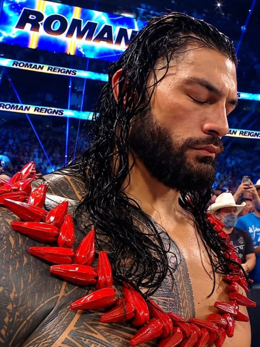 DottiKezlaw's tweet photo. ๐ฅ A MOMENT OF FOCUS
Eyes closed. Mind locked in. The Tribal Chief was completely dialed in before stepping into the spotlight. โ๏ธ๐ฅ
#TribalChief
#HeadoftheTable
@WWERomanReigns https://t.co/CqIlbkLcso