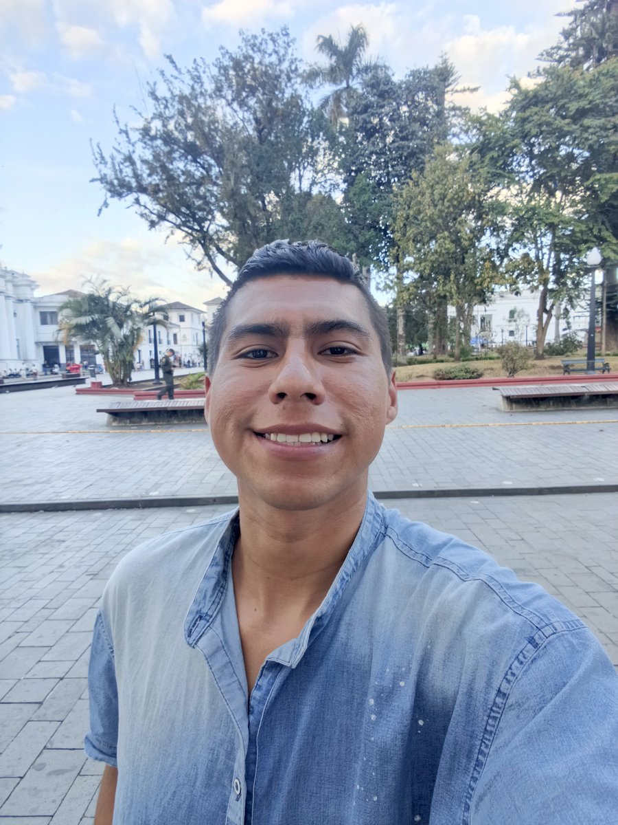 felipe_ort71063's tweet photo. Dejé Mi Tierra Argelia, Cauca para Trabajar por Muchos Sueños que Tengo 🙏🏻 con la Bendición de Dios Tarde o Temprano se que los Voy a Lograr 🙏🏻 Cada día doy lo Mejor de mi 💪🏻 Dios mío ayúdame cada Día, nunca me dejes sólo que sin tí no puedo 🙏🏻 gracias todos mis Familiares Amig@s https://t.co/IMHO02F2AT
