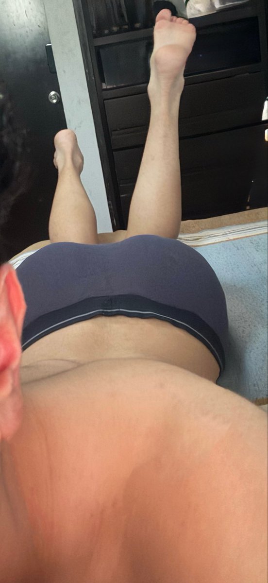 boytoyfilesVol2's tweet photo. Imagina que te estoy esperando despues de un dia largo listo para recibir todo lo q acumulaste en el dia 🤤🍆
#wataa #mlm #gaycruissîg #gaymensfeet https://t.co/OLvGdjd1gB