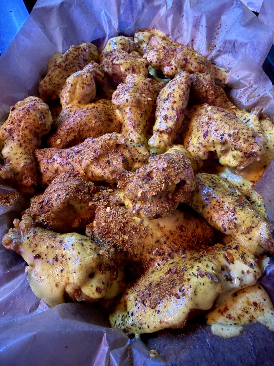 mikemanning15's tweet photo. Archie's Southside Thursday  80 Cent
Wings 5 till Close  Steelers  Browns 
Here We Go @ChrisMuellerPGH https://t.co/mqk1lw4Rya